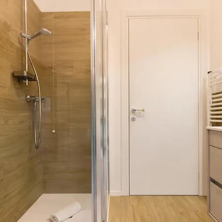 Francesco E Giulia - N 3 Appartement