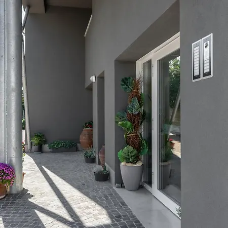 Francesco E Giulia - N 3 Appartement